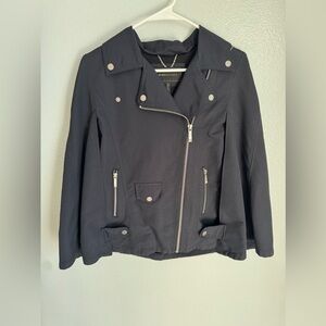 BCBGMAXAZRIA DOMINIQUE CAPE SIZE X-SMALL NAVY MSRP$228